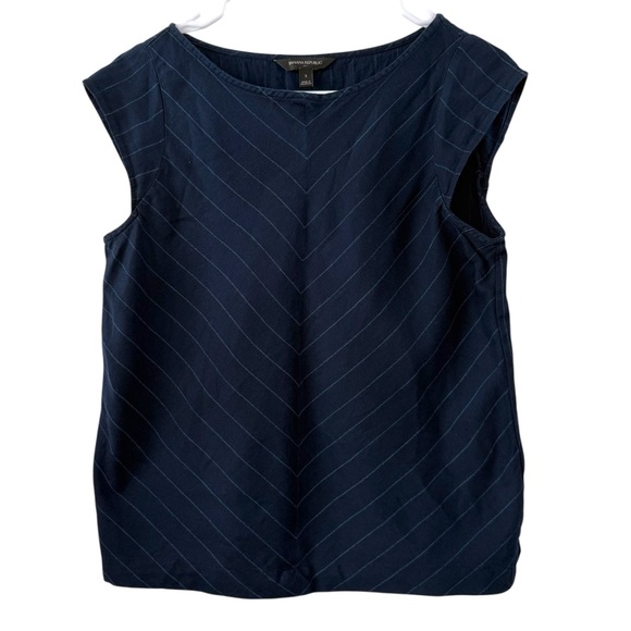 Banana Republic Small Navy Blue Pinstripe Chevron Sleeveless Blouse Top - Picture 1 of 6